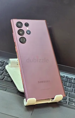 Samsung Galaxy S22Ultra - Good Condition, Burgundy
