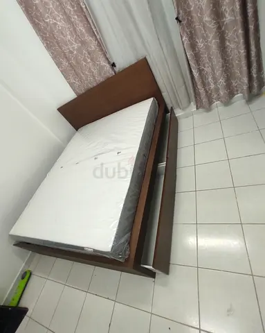 IKEA malam double‑size bed (140 × 200 cm) with 2 storage drawers underneath and an IKEA mattress ✨