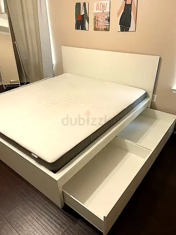 Ikea malm king bed with ikea mattress Excellent condition