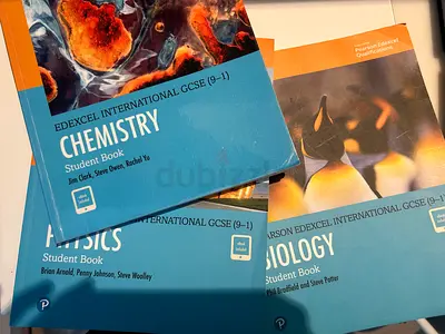 Edexcel International GCSE (9–1) Chemistry, Physics, Biology student books - set