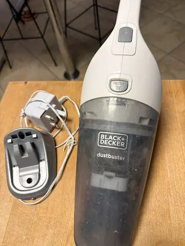 Black  Decker Dustbuster Handheld Vacuum - Good Working Condition