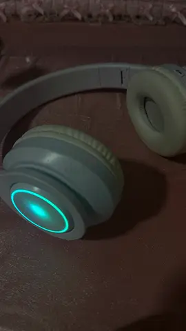 Light-up Wireless Over-Ear Headphones — Good Working Condition
