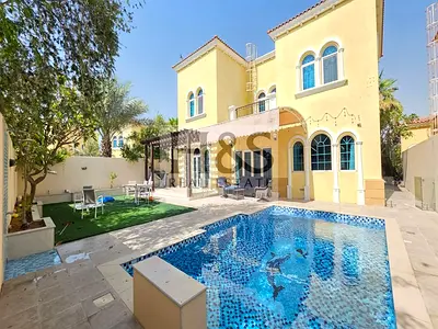 Enjoy Private POOL, 3 bedroom, Small – Legacy