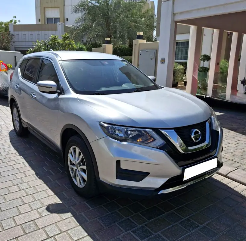 Nissan X-Trail 2020 — photo 1 of 8