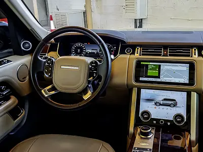 صورة 10 لـ 2020 LAND Rover RANGE ROVER