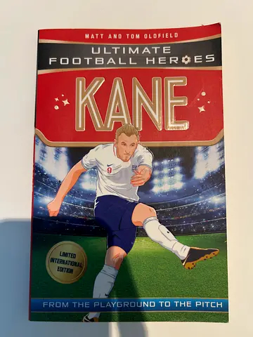 Ultimate Football Heroes: Kane (Limited Illustrated Edition)