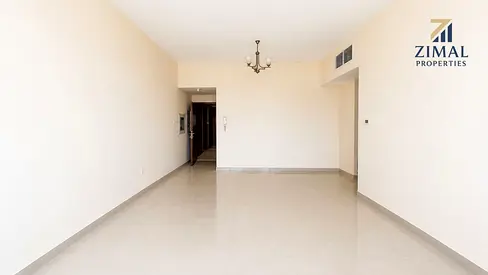 Spacious 1BR Family Apartment | Fitted Kitchen & Full Amenities