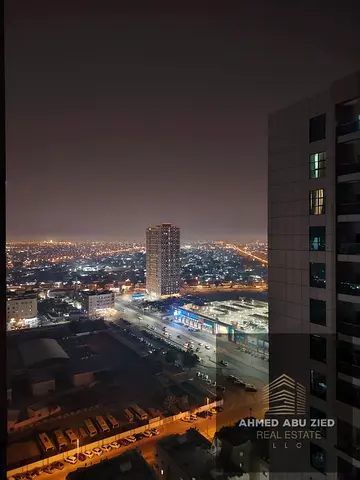 Prime location - Open view - Upscale accommodation - 24-hour security - Reasonable prices