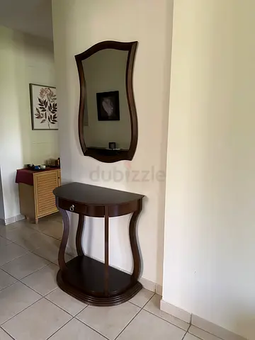 Elegant Entryway Console Table with Matching Mirror for Sale  Beautiful 2-piece entryway set in exce