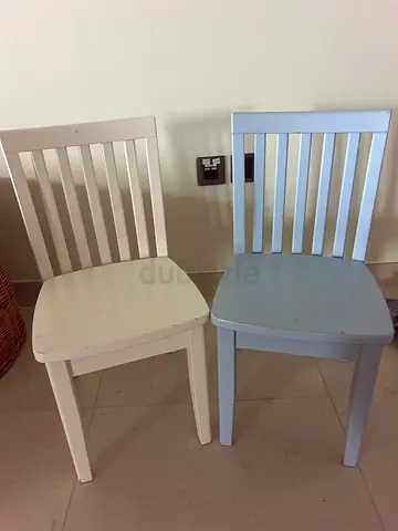 For kids Set of 2 White Wooden  Chairs - excellent Condition