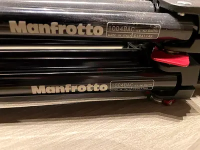 Manfrotto 1004BAC Professional Tripod