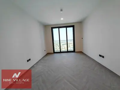 1 Month Free - Elegant 1 BR - Semi-Furnished - Spacious Big Layout - Downtown View