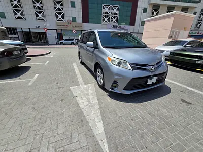 2017 Toyota Sienna LE | Well Maintained | American Specs
