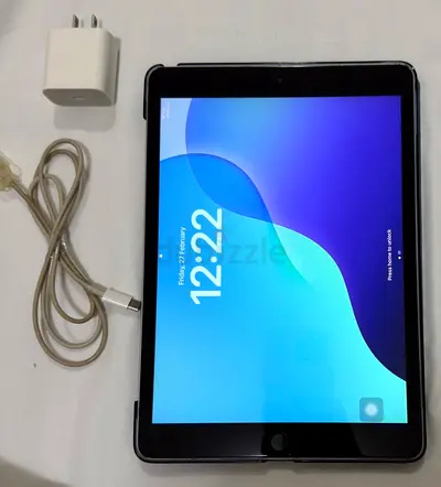 Apple iPad with Charger and Cable - Good Working Condition