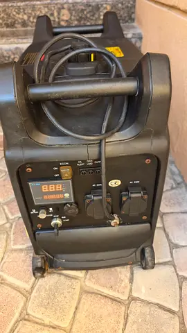 COMPACT GENERATOR 4000 WATT