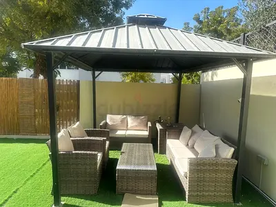 6-Seater Outdoor Rattan Sofa Set with Metal Gazebo - excellent Condition