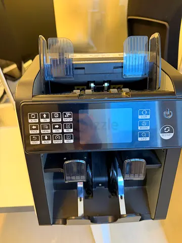 Money counting machine