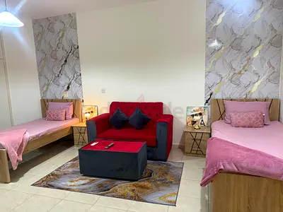 � غرفة ماستر للإيجار للبنات فقط – الجنسية العربية فقط ​ Lets Go