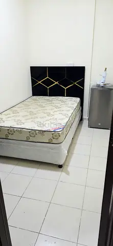 Couple room available in Ewan Residence for Indian  Srilankans