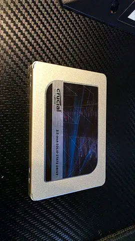 Crucial MX500 500GB SATA SSD