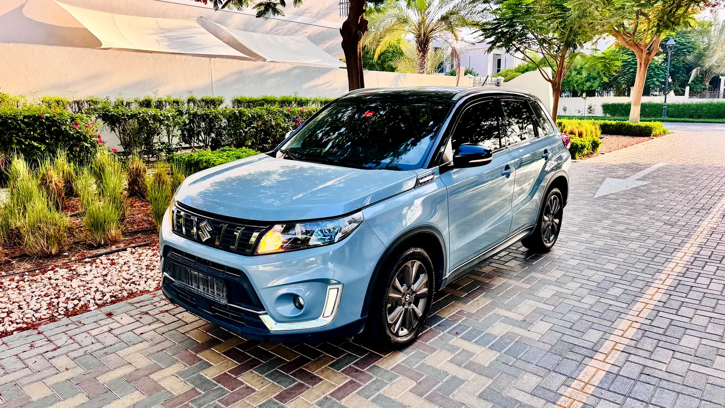 Suzuki Vitara 2021 — photo 1 of 19