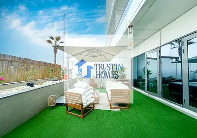 Fully Furnished I Canal View I Huge Terrace