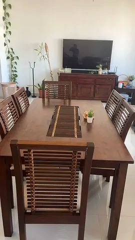 Dining table 6 seater