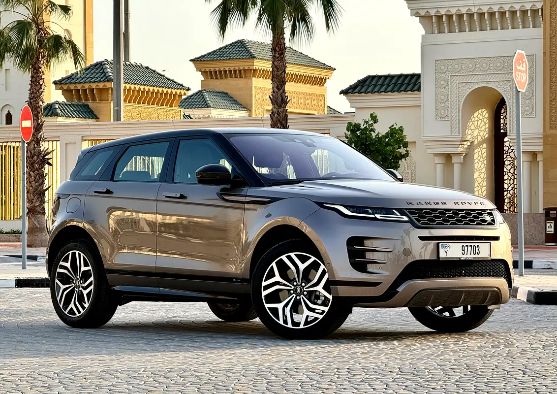 Land Rover Range Rover Evoque 2020 — photo 1 of 18