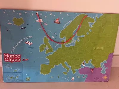 Childrens World Map Play Puzzle Board - Hapee Capee, with magnets