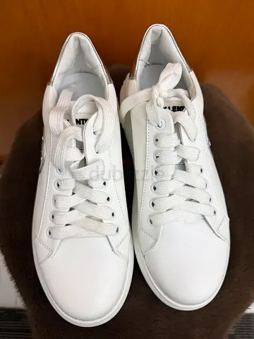 preloved shoes used but not abused