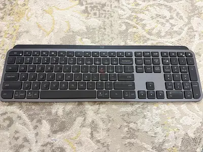Logi mx keys keyboard Bluetooth