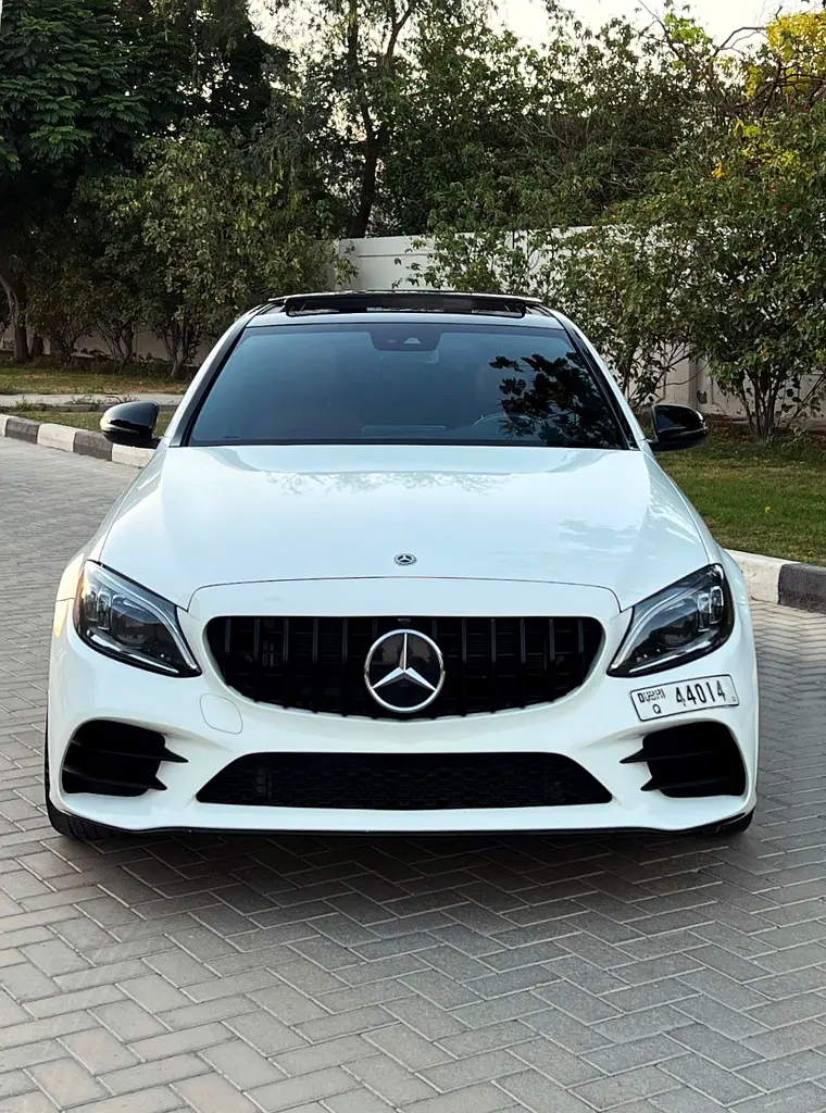 Mercedes-Benz C-Class 2020 — photo 1 of 16