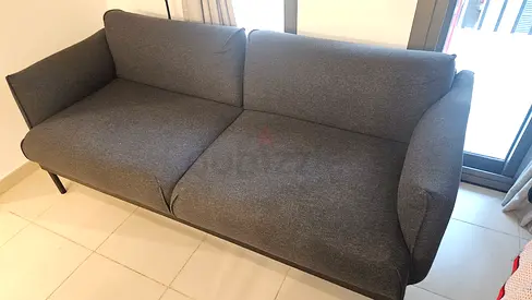 ÄPPLARYD
2-seat sofa, Gunnared black/grey fabric sofa in good condition