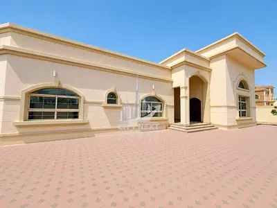4 Bedroom Villa| Majlis| Parking| Dinning Hall