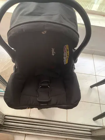 Infant car seat