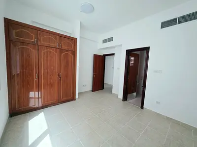 FRONT OF METRO. SPECIOUS 2BHK. FREE PARKING. FAMILY ONLY