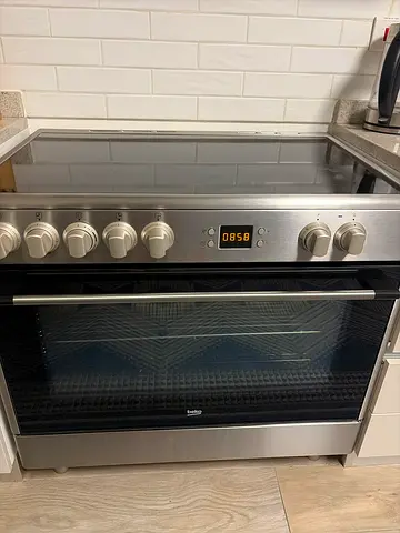 Beko Freestanding Gas Cooker with Electric Oven