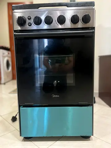 Cooking Range with Oven