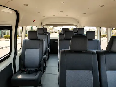 2026 Toyota HIACE 照片 9