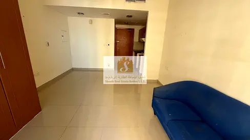 READY TO MOVE STUDIO WITH KITCHEN APPLIANCES