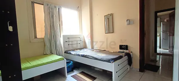 Ladies Bedspace for Working People at Meena bazaar Burdubai