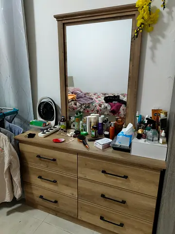 Wooden 6-Drawer Dresser with Mirror - Light Oak Finish
