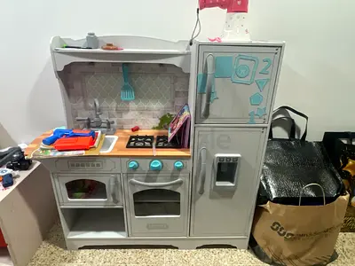 Toy Kitchen Set