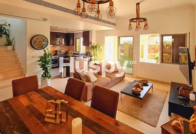 Single Row | 2 Bed + Maids | Vacant in July