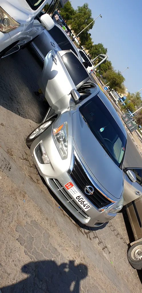 Nissan Altima 2015 — photo 1 of 6