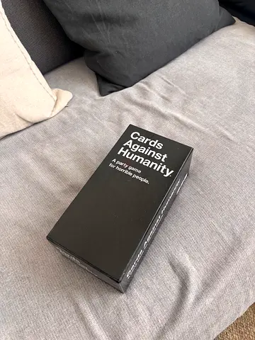 Cards Against Humanity - Original Card Game