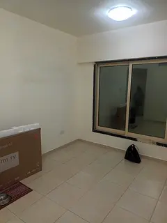 Rooms with attached tolit for Indian ,Kabayan famlies on prime location AlRafaa