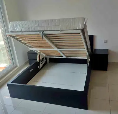 IKEA hydraulic king black bed with IKEA mattress
