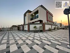 Villa for sale in a prime strategic location directly behind the park
