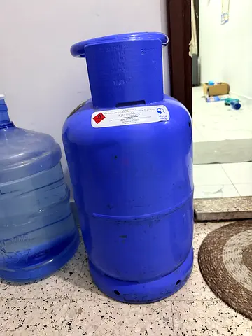 gas cylinder